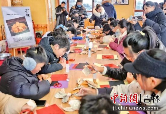 ���D�hί������/���D