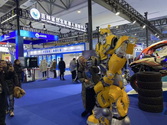 ���(gu��)�����c�����b��ġ����S�䡱��Ӱ������ �z